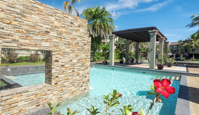 Mountain Panorama Cairns -9 Pools,Gym, & BBQ