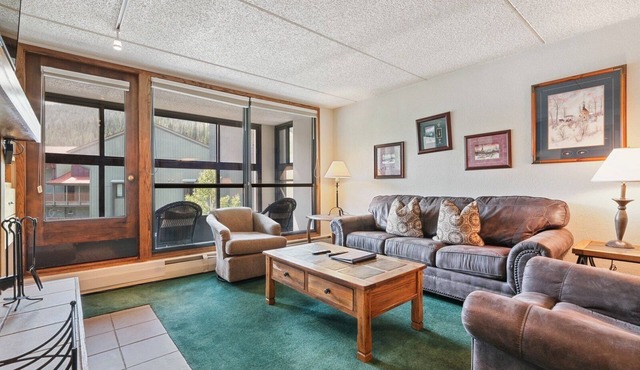 Mountain Plaza 2 Bedroom Condo #413/415/417 by RedAwning