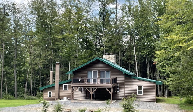 Mountain Retreat 30 minutes to Beaver Stadium