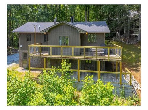 Mountain Retreat Fire Pit Hiking Trails BBQ