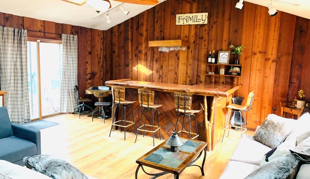 Mountain Retreat- Masthope-Ski/Lake Community!