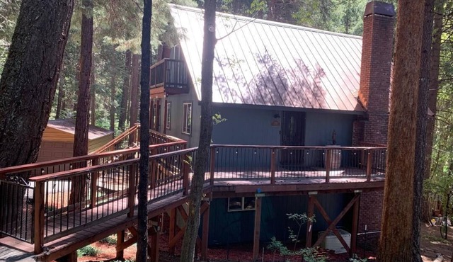 Mountain Retreat in Pollock Pines