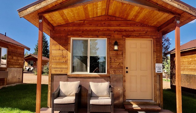 Mountain Ridge Cabins and Lodging