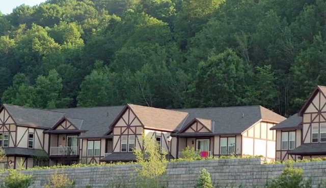 MOUNTAIN RUN AT BOYNE 2 BEDROOM VILLA