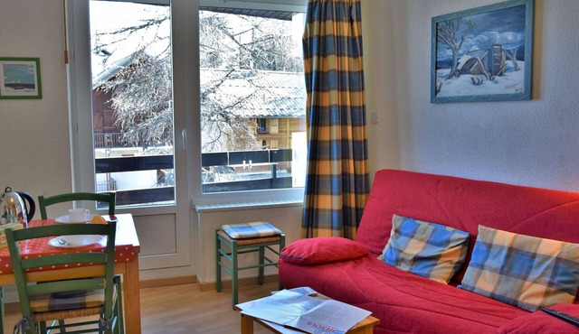 Mountain Studio, 4 Sleeps, Ski-In/Ski-Out, Free Parking, Risoul 1850