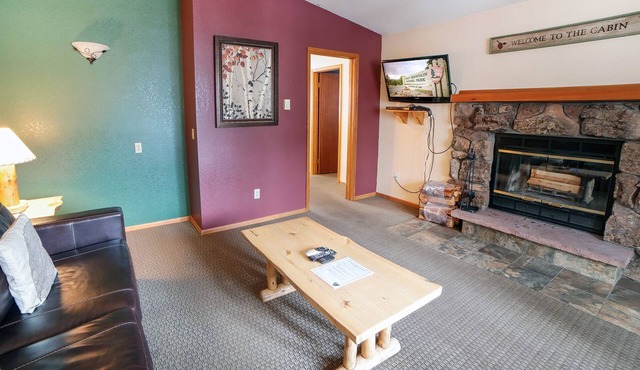 Mountain style one bedroom with fireplace