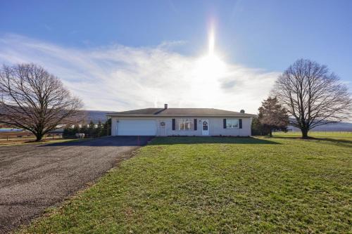 Mountain Sunrise Retreat