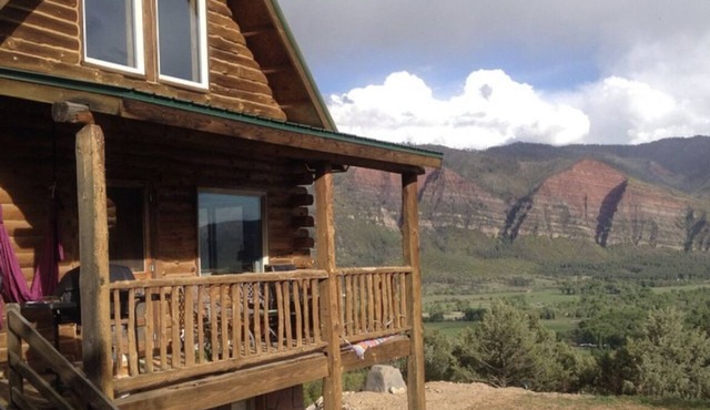 Mountain Top Cabin with Spectacular Views