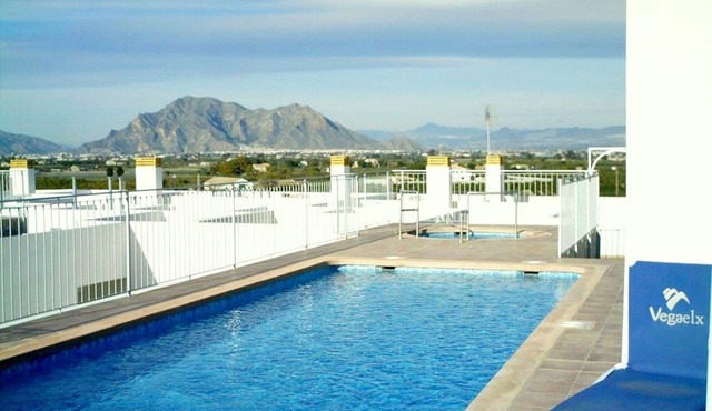 Mountain view 2-bedroom Apartment with WI-FI in Almoradi (Alicante) SPAIN