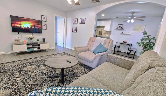 Mountain View 2MBr condo -Near Tempe & Phx Airport