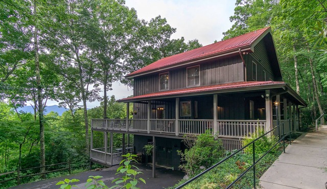 Mountain View | 4 Bedroom Montreat Home | Pet Friendly - 4 Bedroom, 3.5 Bathroom