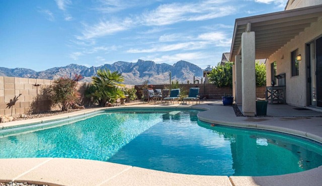Mountain View Beauty with Pool