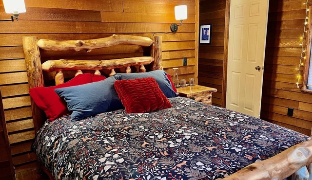 Mountain View Cabin - Best Night's Sleep at Greek Peak!