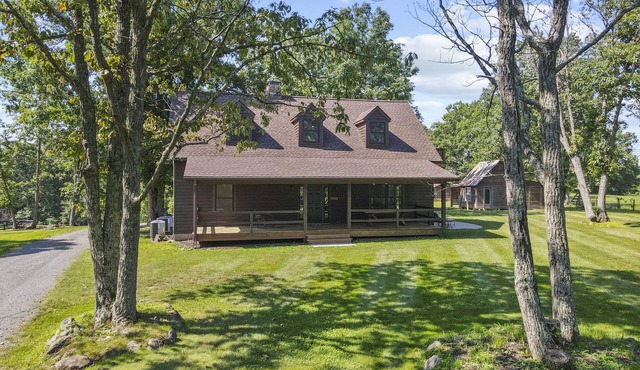 Mountain View Cabin in VA Wine Country