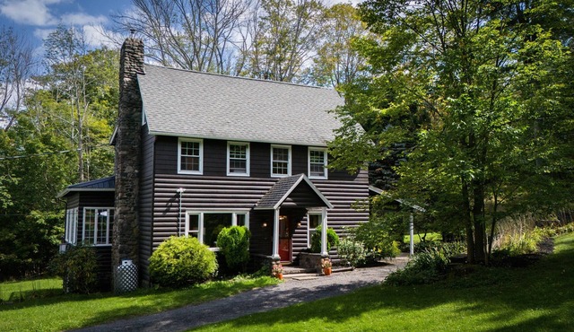 Mountain View Chalet Near Skiing