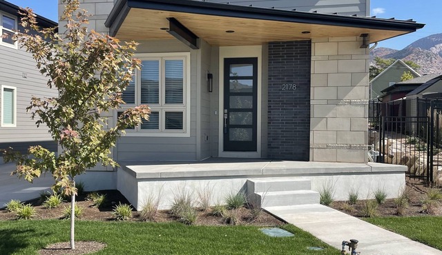 Mountain View Chalet W/ Hot Tub