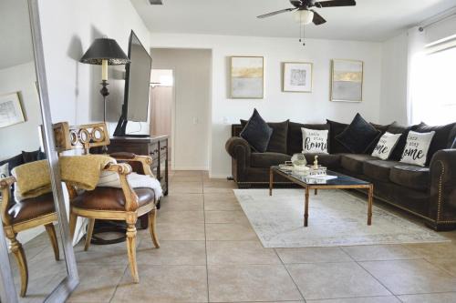 Mountain View Escape with Modern Design