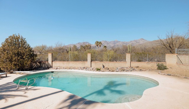 Mountain View Escape with Pool - Newly Renovated