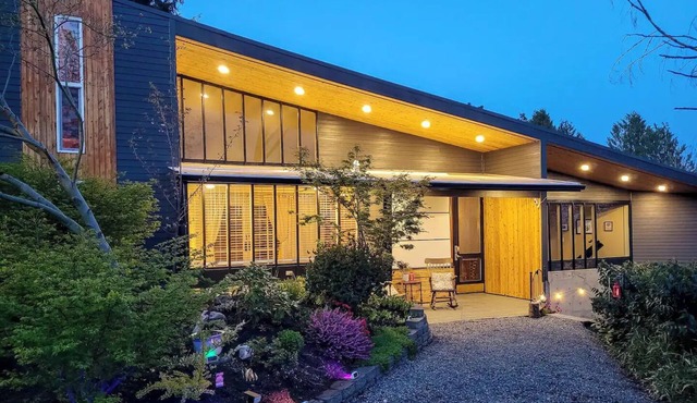 Mountain View Hideaway