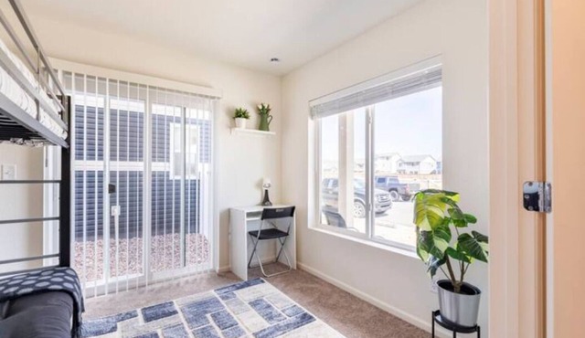 Mountain View Home 10min from Denver Int’l Airport