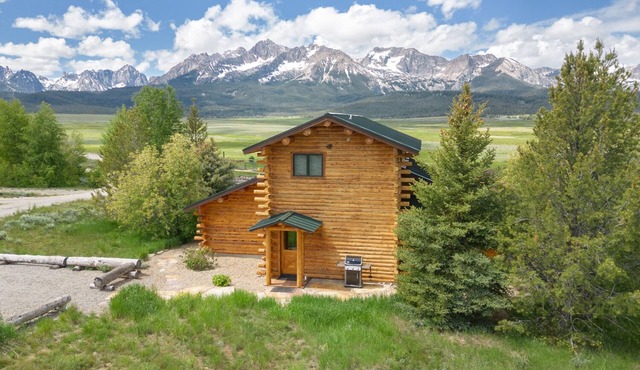 Mountain View Home - Spectacular Sawtooth Mountain Views