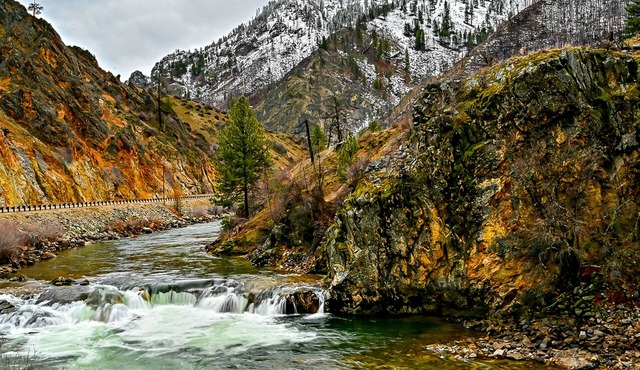 Mountain View House with deck, private W/D + Swedish wood stove