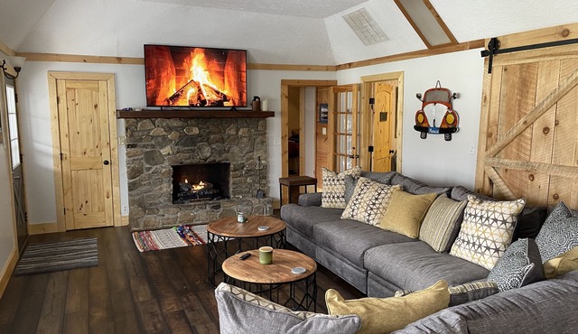 Mountain View Lodge One Level Easy Access Pet Friendly Family Gatherings