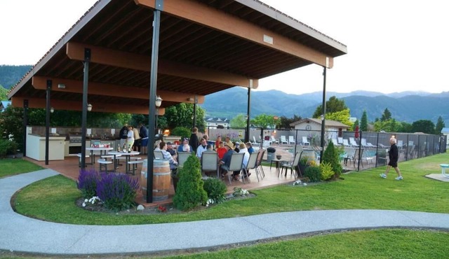 Mountain View Lodge and Resort