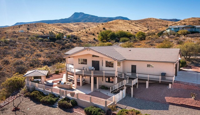 Mountain View Oasis by Sedona Jerome Old Town Cottonwood