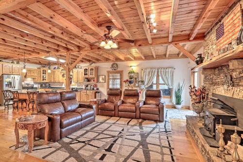 Mountain-View Ocoee Escape Near Lake Ocoee!