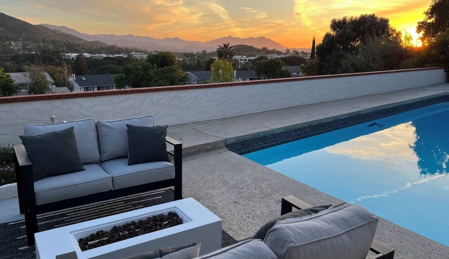 Mountain View Poolside Retreat-Spacious 5-bedroom house in Agoura Hills Ca