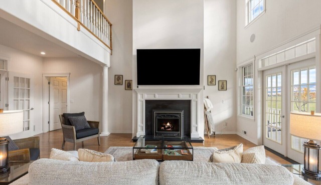 * *Mountain View Ranch* *