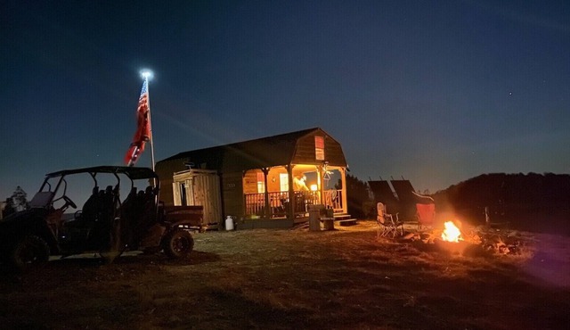 Mountain View Rustic Cabin