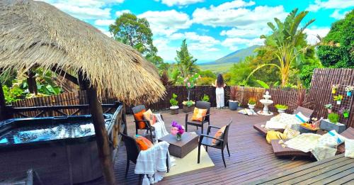 Mountain View Spa Cottage