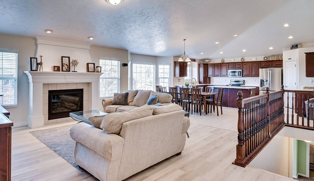 Mountain Views Family Home, Retreat and Relax