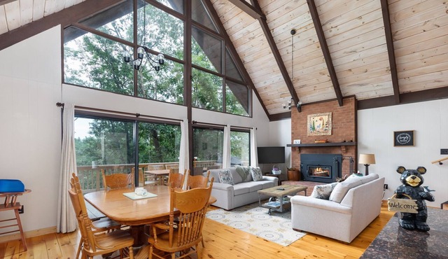 Mountain Views 🌟Gas Fire Pit and Grill