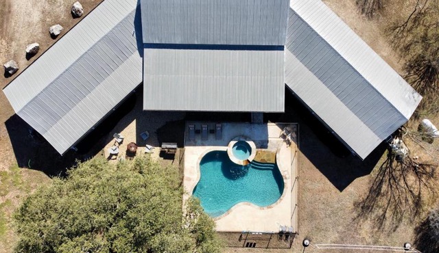 Mountain Views I Pool&Hot Tub I Home for 20 Guests