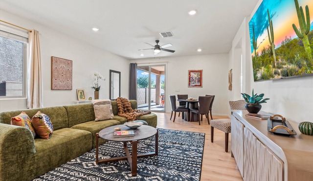 Mountain Views! Spacious 5BR Home w/Park Access