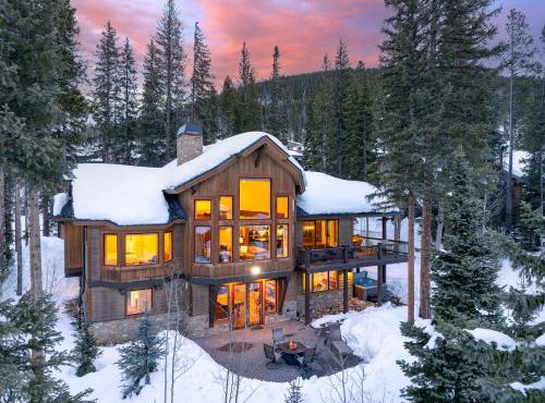 Mountain Villa 960 Next To WP Resort I Private Hot Tub I Great Views I Activity Program