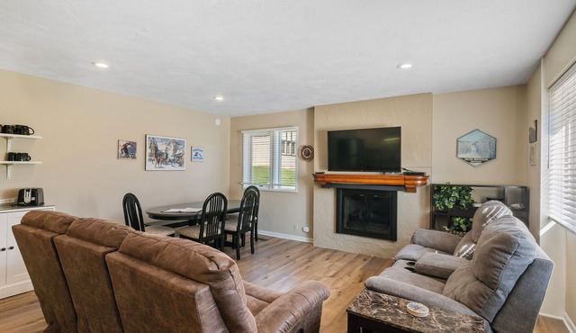 Mountain Villa Condo | Short Walk to Slopes | Community Pool | 3 Bedroom