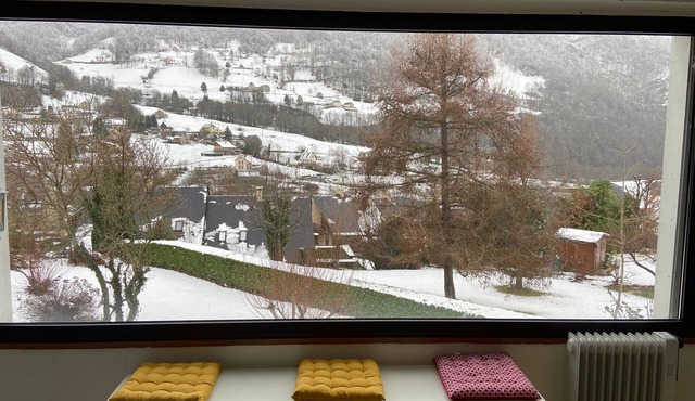 Mountain villa with exceptional views and a large garden!