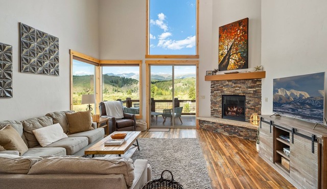 Mountain Willow At Grand Park 4 Bedroom Home by RedAwning