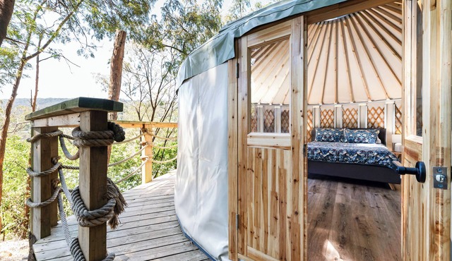 Mountain Yurt Retreat - Dandenong Ranges