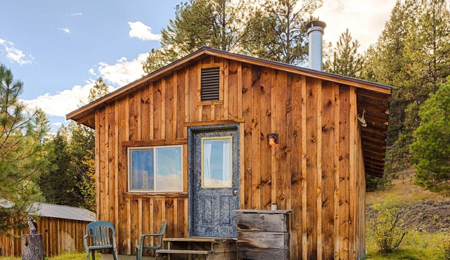 Mountaineer Cabin at Eden Valley Ranch