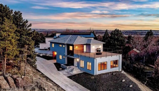 Mountainside Luxury Entertainer | Game Room & Deck