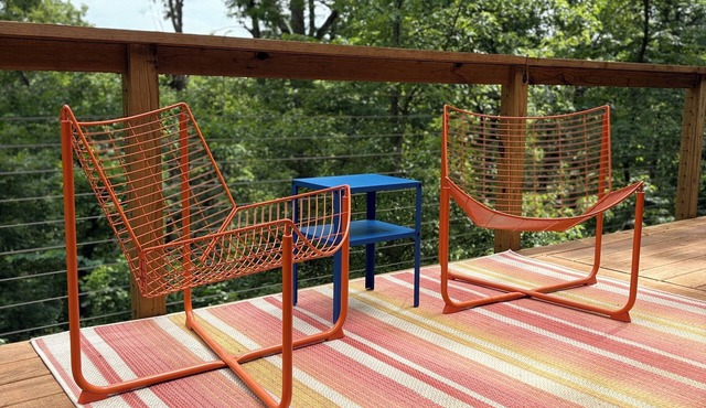 Mountainside Modern Cabin Tree Vista View Deck - Sleeps 10 MTB HIKING GOLFING