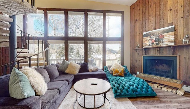 Mountainside Oasis
