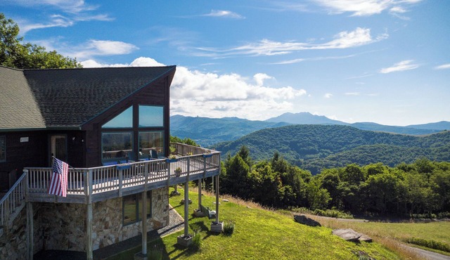 Mountaintop Cabin with Majestic Views - Hot Tub + Game Room + Pet Friendly