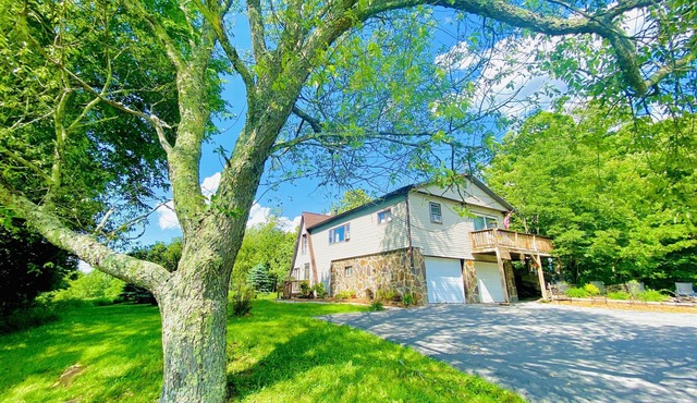 Mountaintop Hideaway ~ Piece of Paradise - Apt