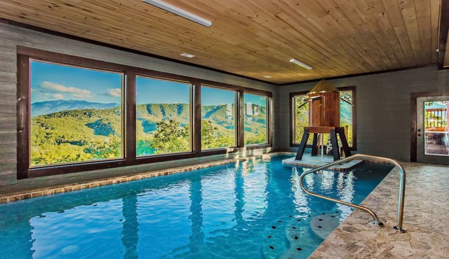 MountainviewRetreat: MtnView, IndoorPool, HotTub, Wifi, Theater, Games, Resort Facilities